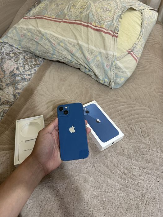 В продаже iPhone 13 в отличном состояние
