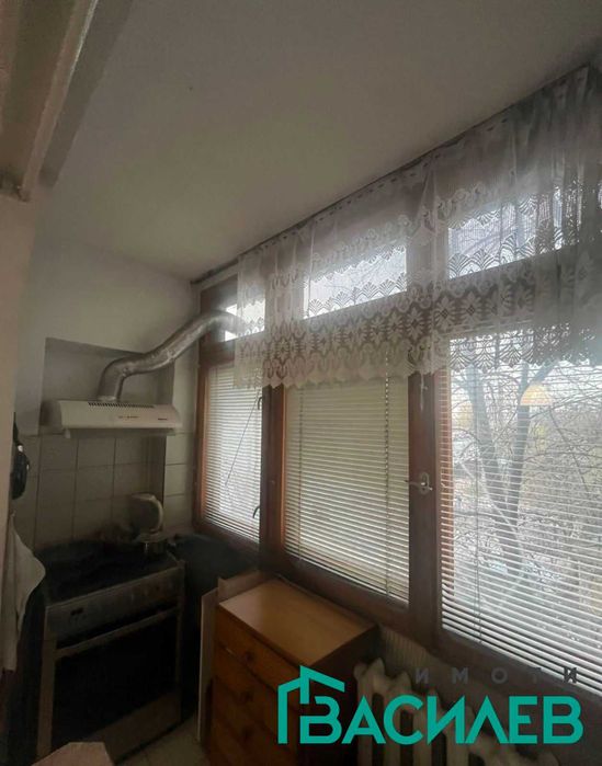 Продава се Тристаен апартамент в София, Център - 65 кв.м за 1177 €/кв.м - Снимка #9