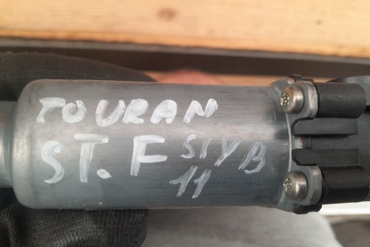 Motoras macara geam fata stanga 1K0959793J / 1T0959701D 1K0959793J /