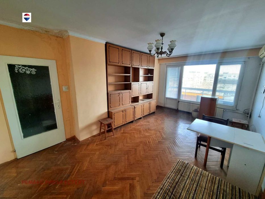 Продава се Четиристаен апартамент в Русе, Възраждане - 95 кв.м за 553 €/кв.м - Снимка #2