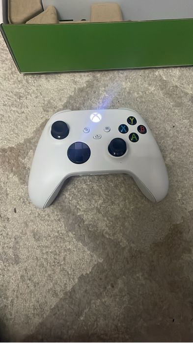 Продам или обменяю Xbox Serios S