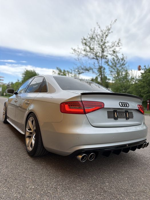 Vand Audi a4 b8.5