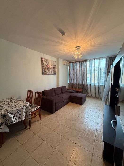 Дава се под наем Двустаен апартамент в к.к. Слънчев бряг - 56 кв.м за 350 € - Снимка #5