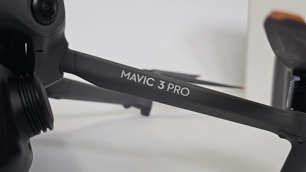 DJI Mavic 3 Pro с DJI RC PRO