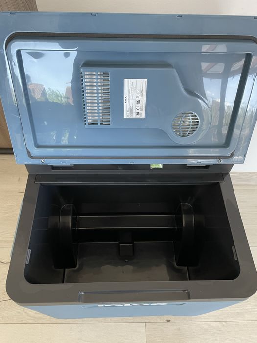 Lada frigorifica Igloo, 42 L