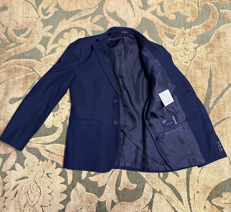 Классический костюм тройка