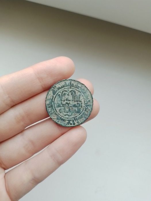 Сотилади Корохоний Лар тангалари монета соин танга