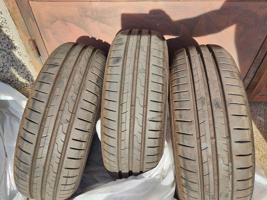 Гуми Летни Dunlop 185/60 R15 84H