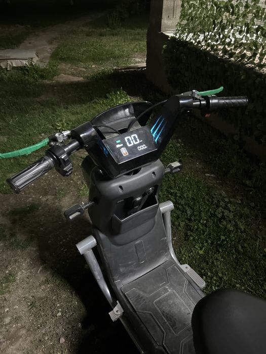 Элнктро скутер танк 108