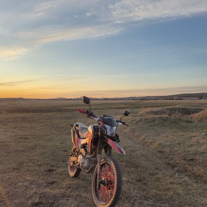 Продам эндуро 250