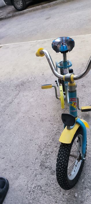 Продам детский велосипед 6-7 леи