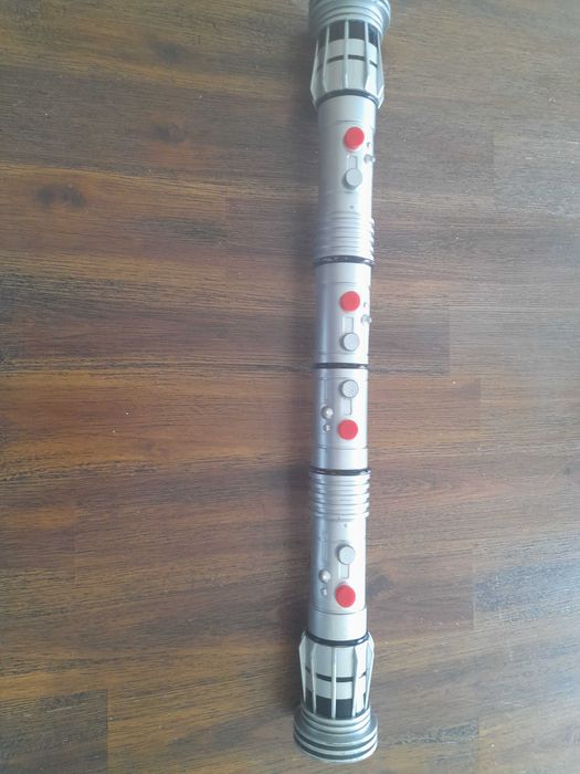 Sabia lui Darth Maul