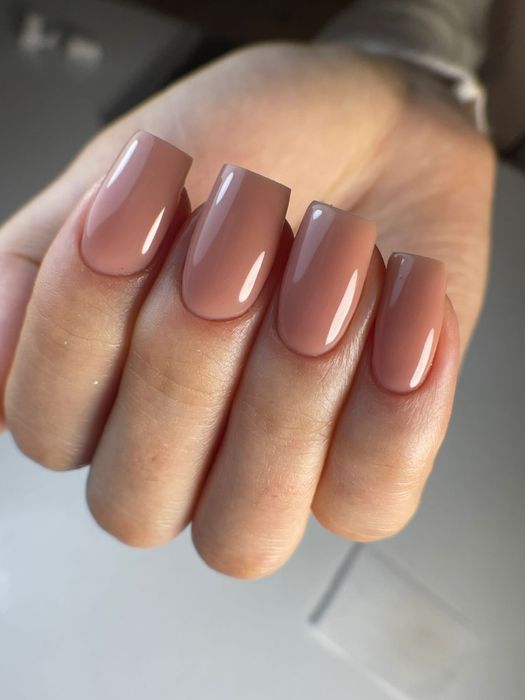 Маникюр гель лак.