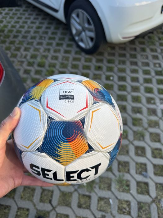 Minge select oficiala superliga
