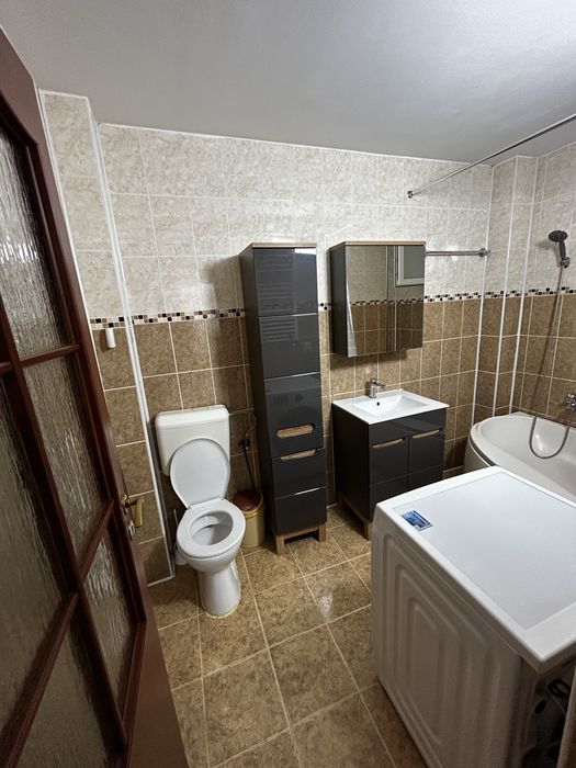 Inchiriez apartament 2 camere Obcini