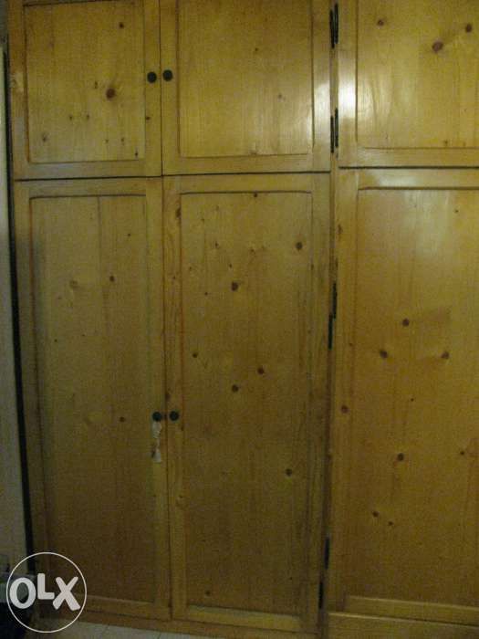 Mobilier bucatarie din lemn de brad