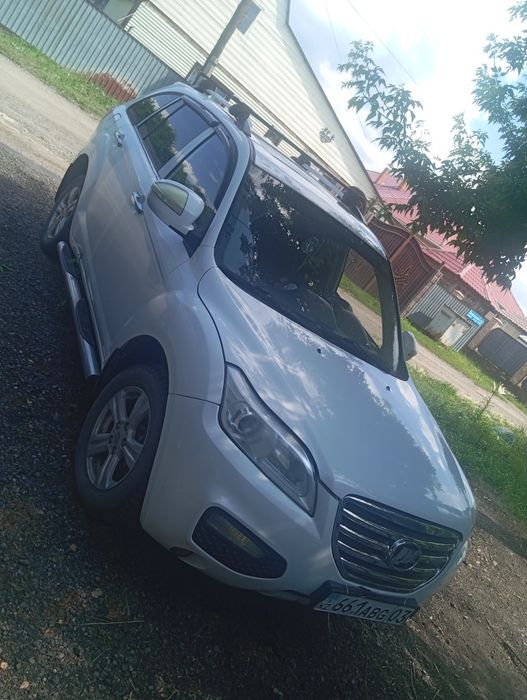 Автомашина Лифан легковая