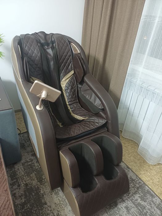 Продам массажное кресло