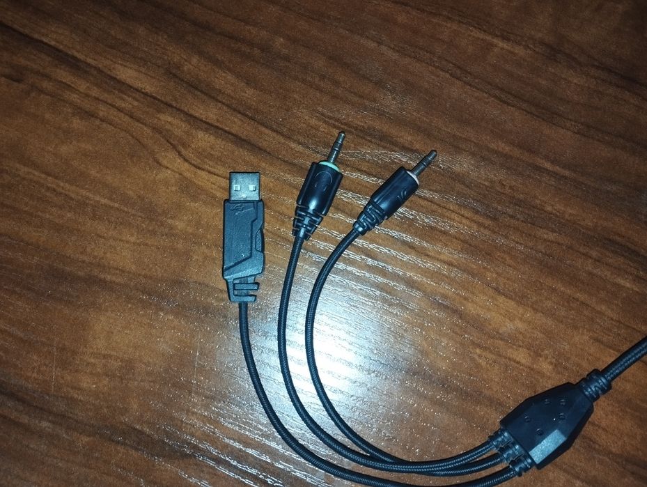 Игровые наушники