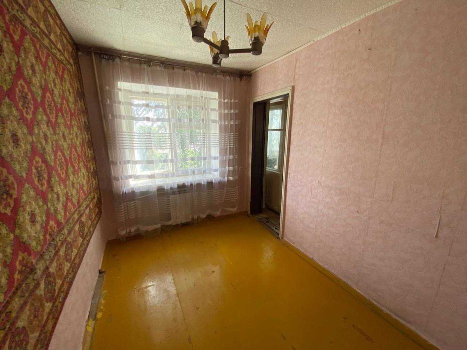 ПРОДАМ 2х Комнатную самый ЦЕНТР !!