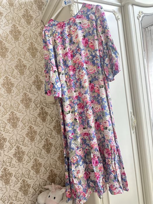 женская платья с воротником размер 54 цена 200000