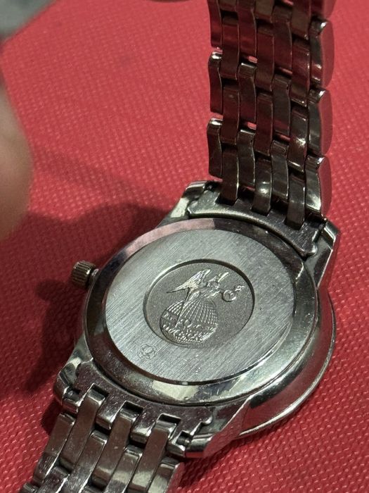 Часовник Omega De Ville Prestige