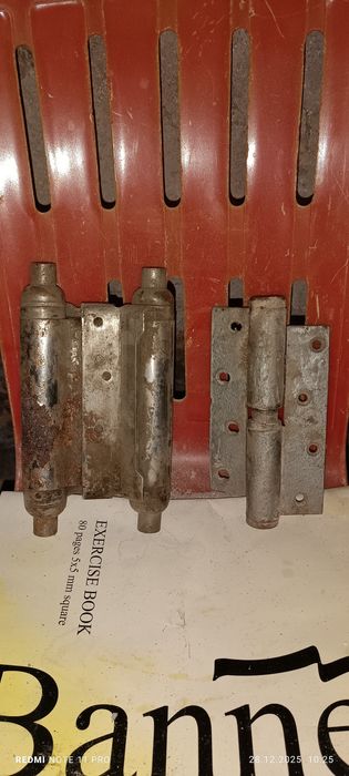 Продаю ПЕТЛИ для дверей. Двухсторонние и пружинные. СССР