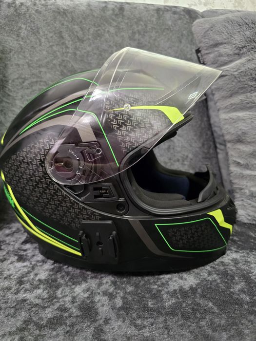 Каска за мотор размер М