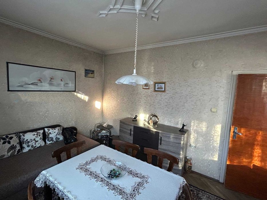 Дава се под наем Тристаен апартамент в София, Редута - 120 кв.м за 700 € - Снимка #3