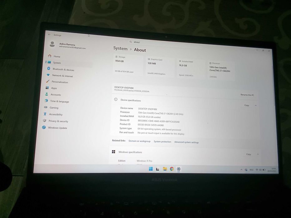 Leptop i7, 1TB, 128 MB, 16,0 GB, 13th Gen Intel(R) Core(TM) i7-13620H