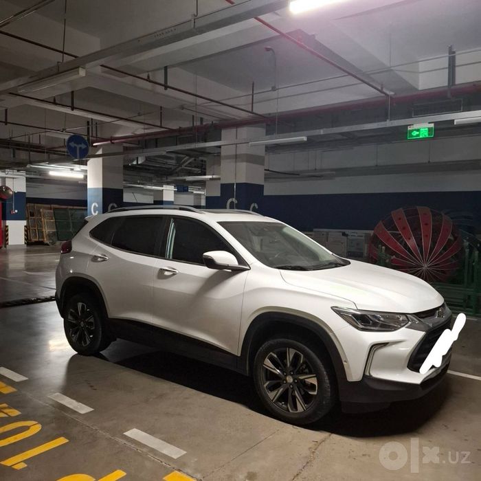 Tracker 2 premier 2022 срочно сотилади