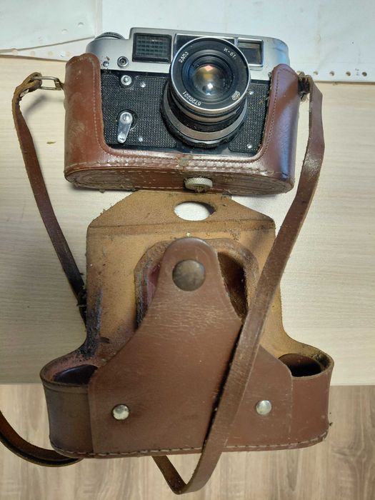 Запазени часовници будилници в добро състояние работещи