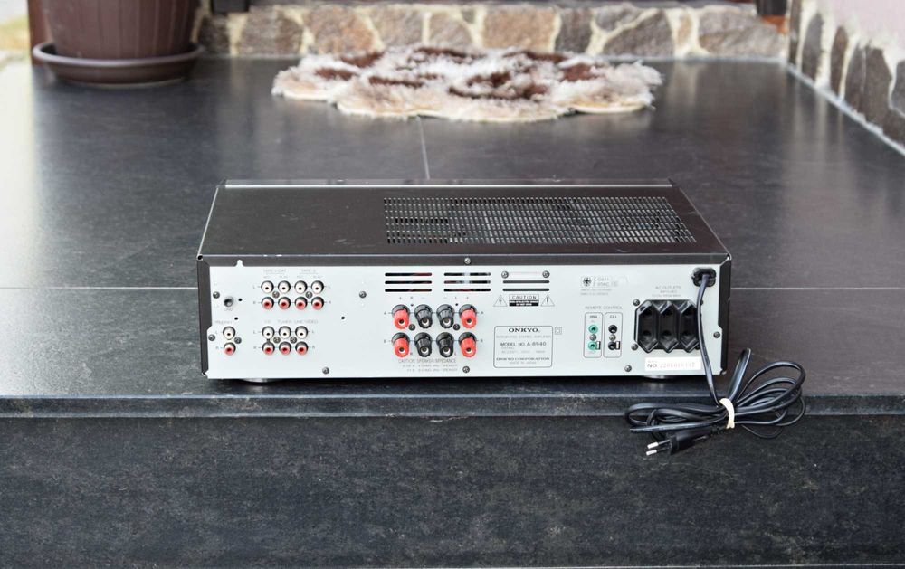Amplificator Onkyo A-8940