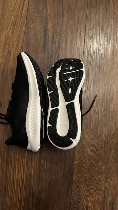 Дамски маратонки Under armour