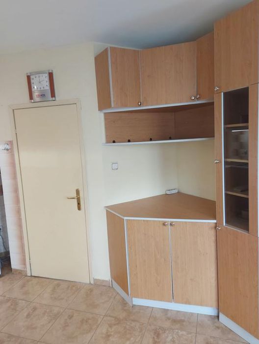 Дава се под наем Офис в София, Оборище - 146 кв.м за 996.03 € - Снимка #2