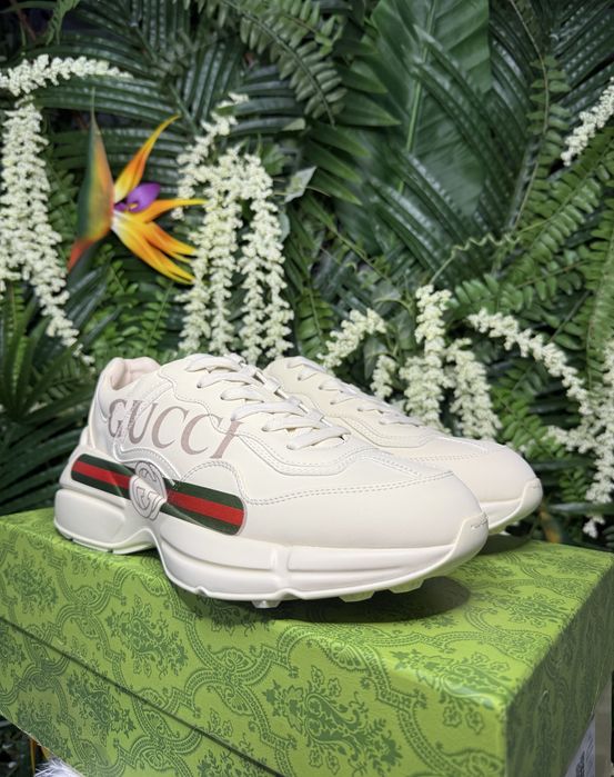 Gucci Trainers Rhyton Logo