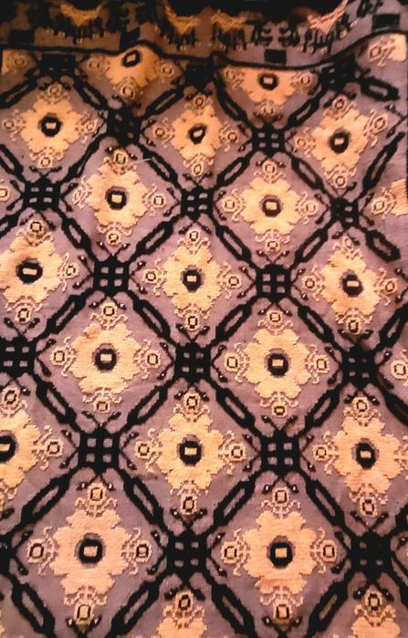 Cuverturi handmade, tesute la razboi