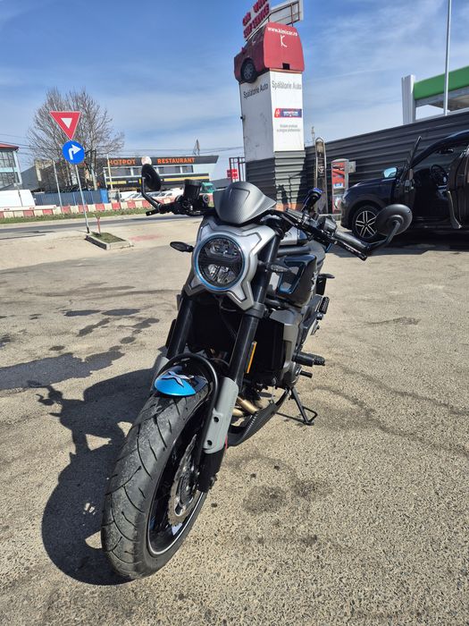 Vand Cf Moto 700 cl-x sport