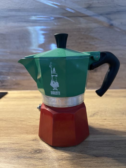 Bialetti Moka Express 3 чашки  Made in Italy