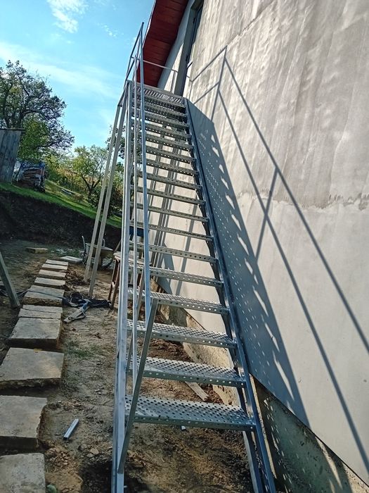 Scara metalica zincata 7m l