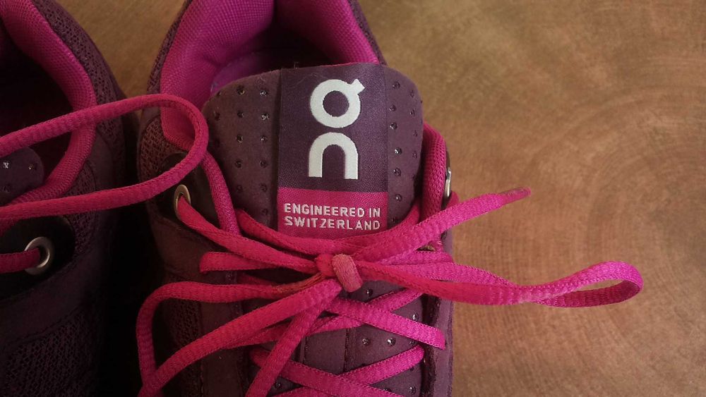 ON CLOUD Womens Running Shoes Размер EUR 37,5 / UK4,5 дамски маратонки 305-14-S