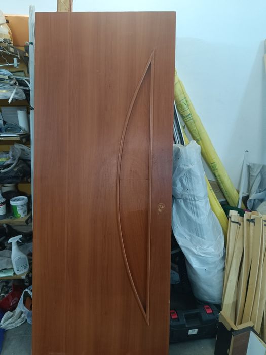 Продам дверь межком2*80