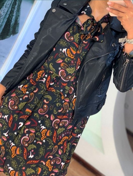 Милое платье Mango размер eur34(XS)