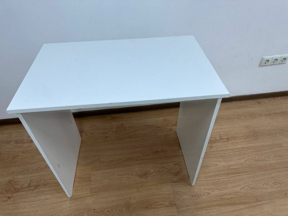 Продам столы для офиса