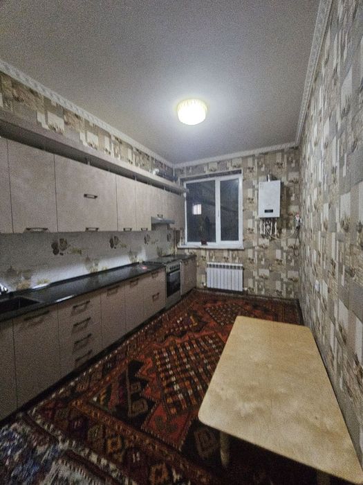 Samarqanda  ijaraga 4 xonali 2 ta sanuzeli kvartira , Rudakiy 175 d