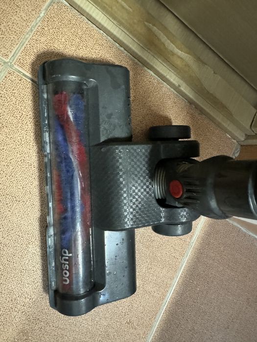 Продается телескопическая труба и щетка для пылесоса