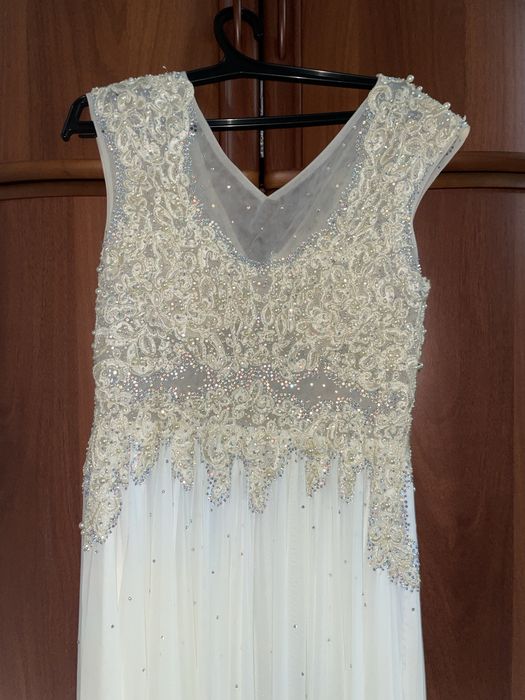 Новое турецкое отличного качества платье неодеванное