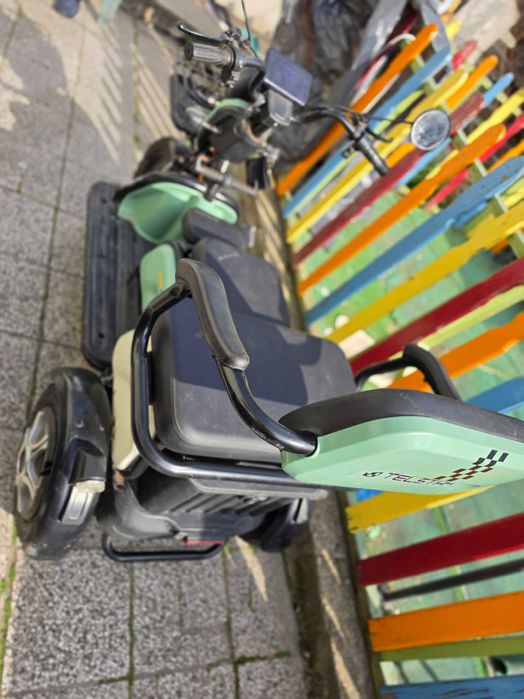 Триместна еликтрическа триколка telsrar