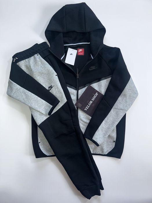 Nike Tech Fleece