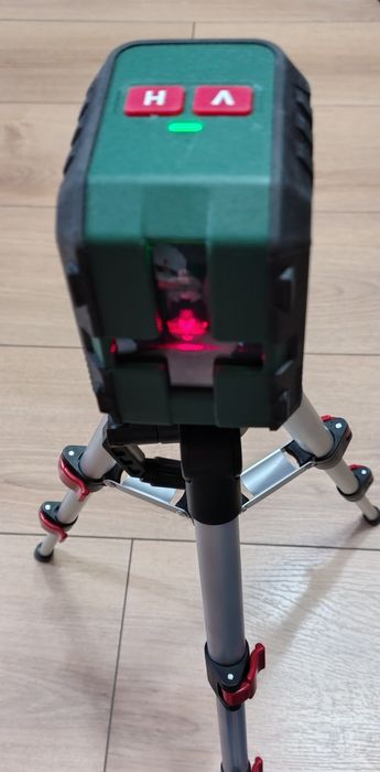 Nivela laser cu linii incrucisate, PARKSIDE,Raza de lucru 10 m, Nou!